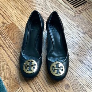 COPY - Tory Burch black leather pumps